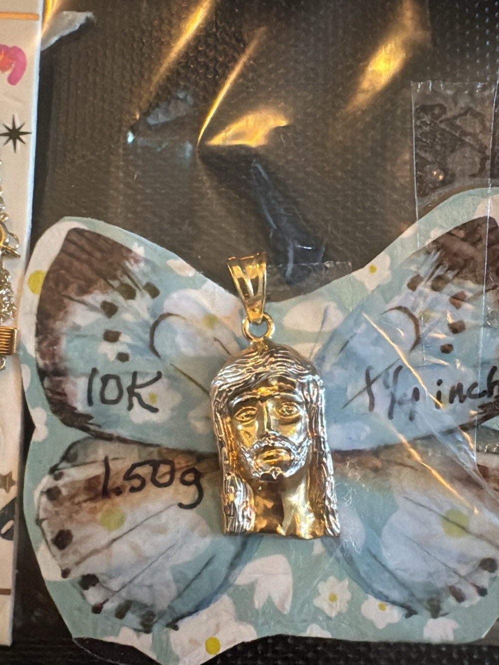 10K Gold Jesus Head Pendant - Yellow Gold